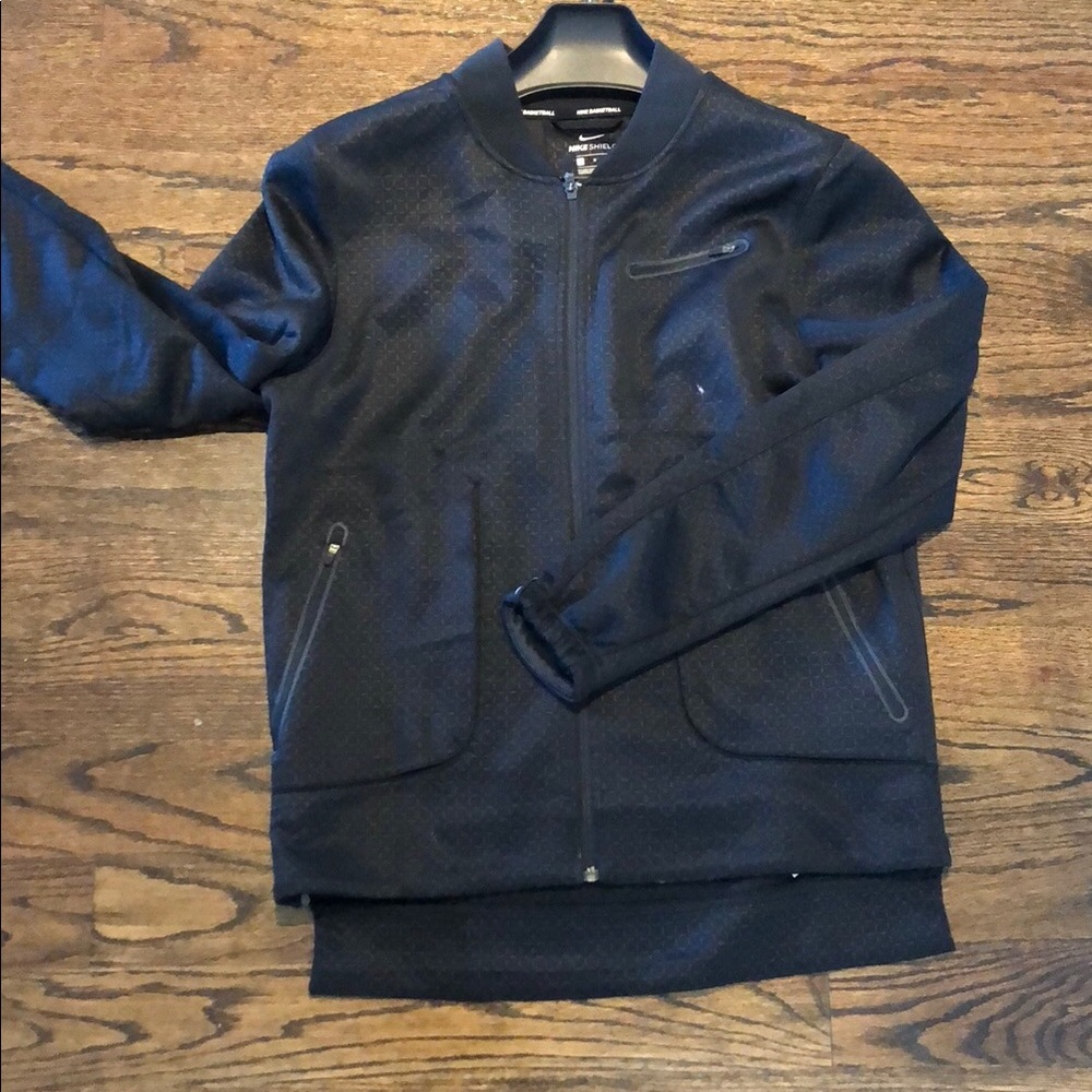 Men’s Nike Shield Jacket